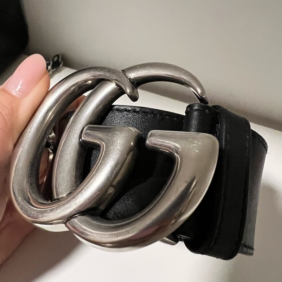 Black leather Gucci belt - Picture 3 of 5